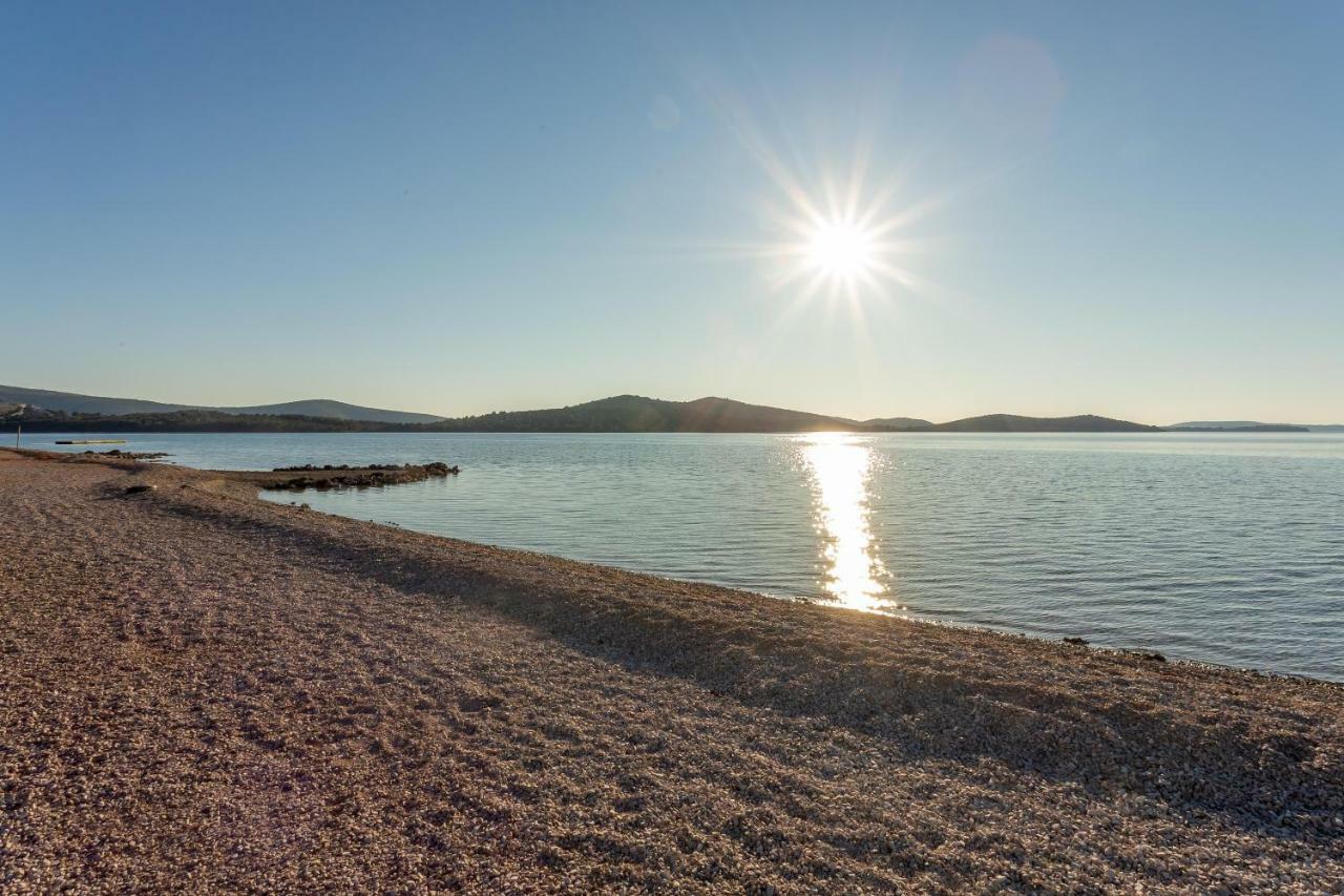 Kuca Skugor Apartamento Šibenik Exterior foto