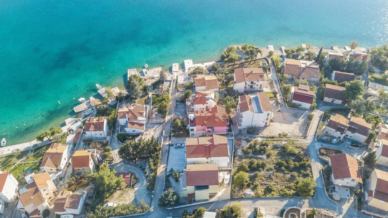 Kuca Skugor Apartamento Šibenik Exterior foto